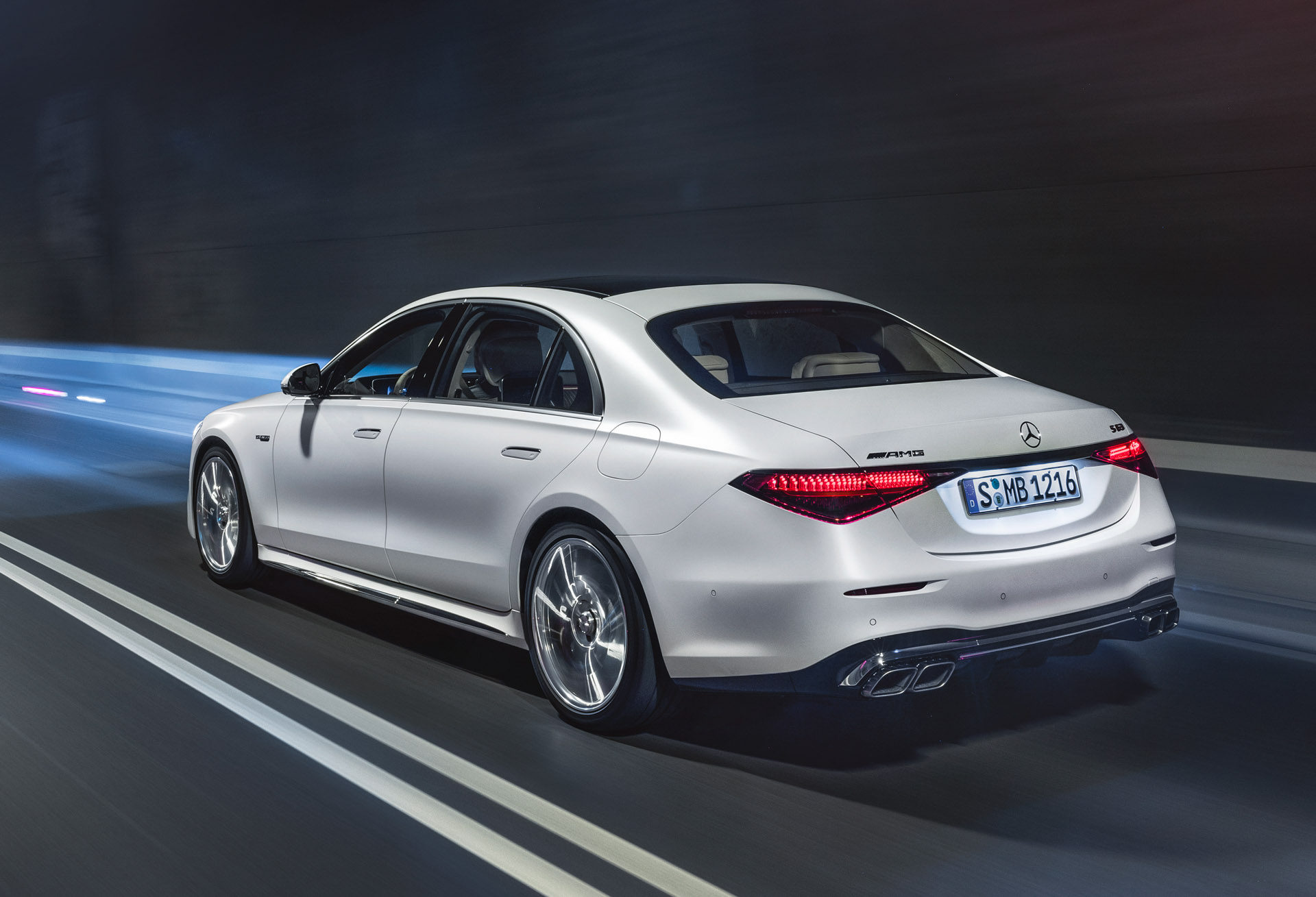 Mercedes-AMG-S-63-E-PERFORMANCE-00021