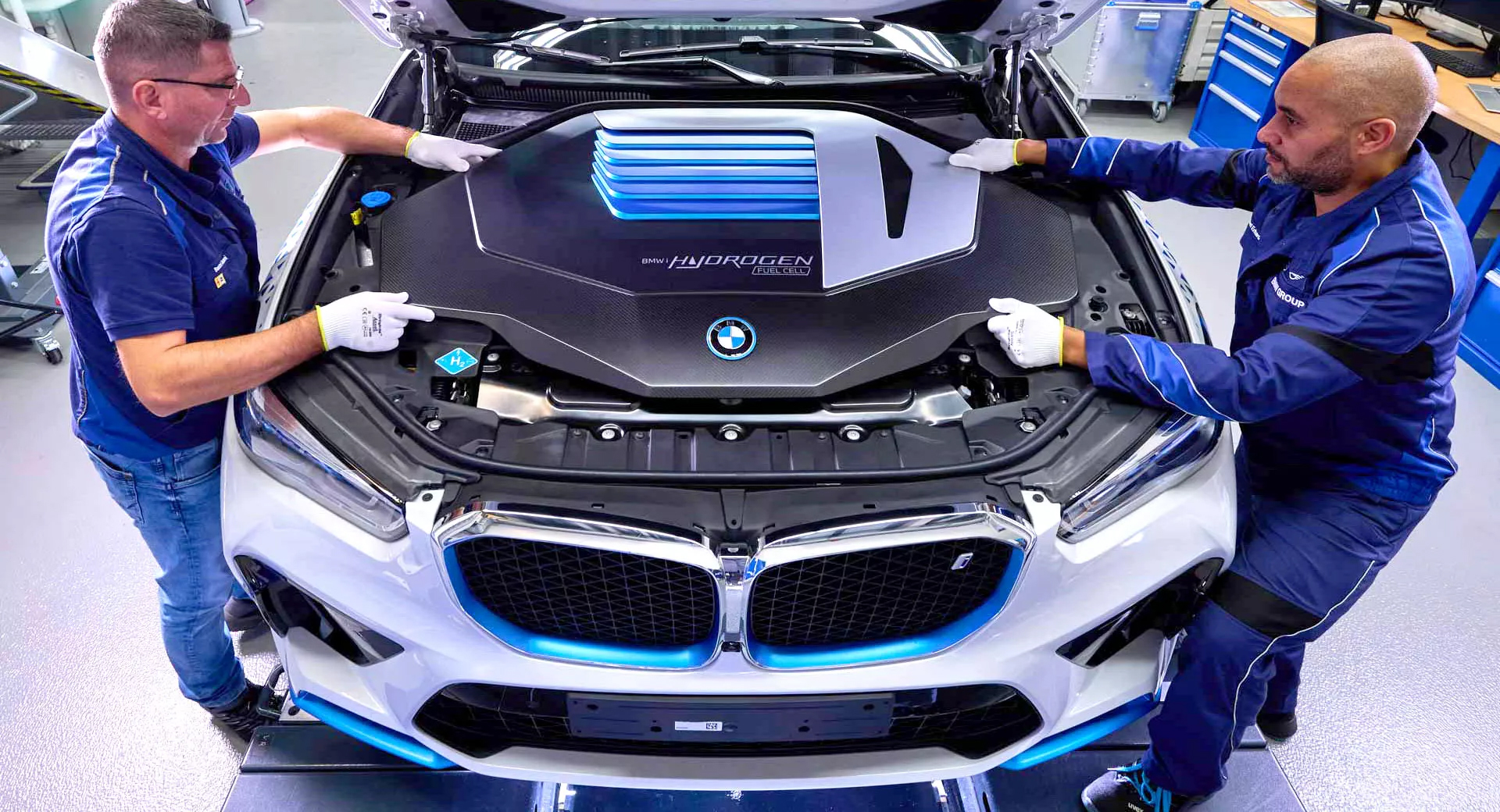 BMW-iX5-Hydrogen-00013-1
