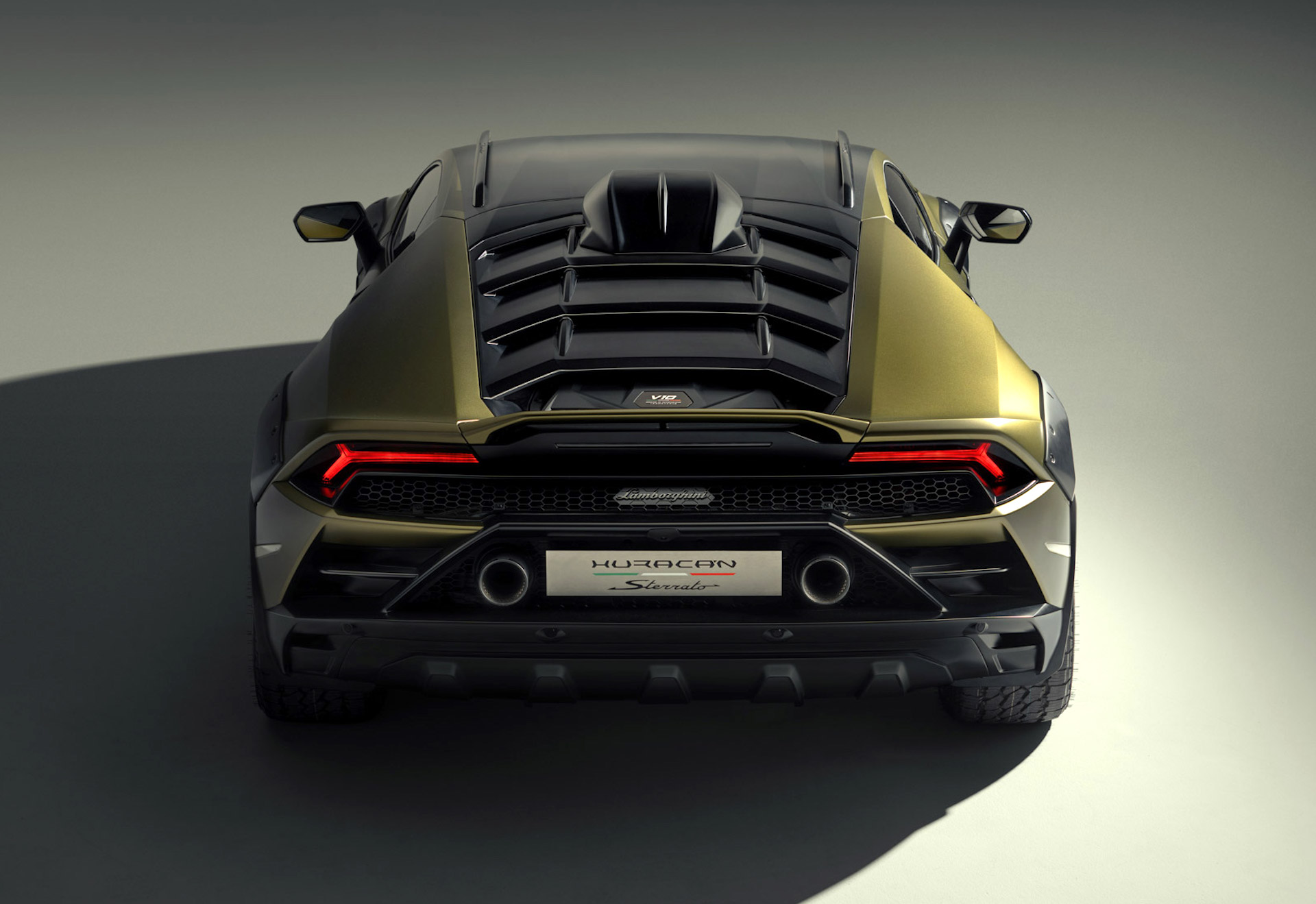 Lamborghini-Huracan-Sterrato-00004-copy